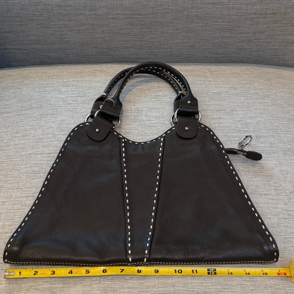 Fendi Black Leather Shoulder Bag - Picture 13 of 14